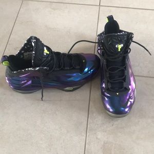 Purple Nike CB basketball shoes
